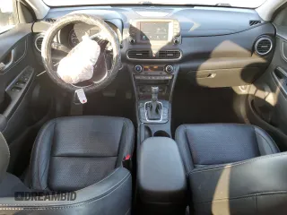 2021 Hyundai Kona Limited with VIN KM8K33A58MU715825, listed as a Copart auction lot 42233265 with 102,224 mi miles and Salvage Title. Bid and sale history available at carsss.com. Image 8.