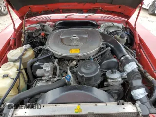 1986 Mercedes-Benz 560 SL with VIN WDBBA48D8GA054377, listed as a Copart auction lot 45391915 with 98,728 mi miles and Salvage Title. Bid and sale history available at DreamBid. Image 11.