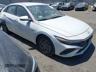 2024 Hyundai Elantra SEL with VIN KMHLM4DG5RU777341, listed as a IAAI auction lot 42422118 with 13,109 mi miles and . Bid and sale history available at DreamBid. Image 1.
