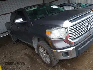 2015 Toyota Tundra Limited с VIN 5TFHW5F19FX460689, выставлен на аукционе IAAI как лот 42321676 с пробегом 228 296 миль миль и . История ставок и продаж доступна на DreamBid. Изображение 1.