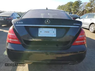 2010 Mercedes-Benz S 400 with VIN WDDNG9FB0AA300797, listed as a Copart auction lot 85998004 with Not Provided miles and Clean Title. Bid and sale history available at DreamBid. Image 6.