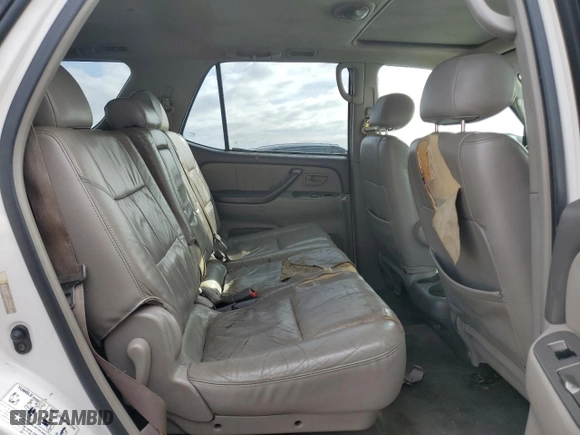 2002 Toyota Sequoia Limited with VIN 5TDZT38A52S064824, listed as a Copart auction lot 82301084 with 310,639 mi miles and Salvage Title. Bid and sale history available at carsss.com. Image 10.