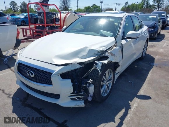 2014 Infiniti Q50 Premium with VIN JN1BV7APXEM691474, listed as a IAAI auction lot 41884939 with 135,559 mi miles. Bid and sale history available at carsss.com. Image 6.