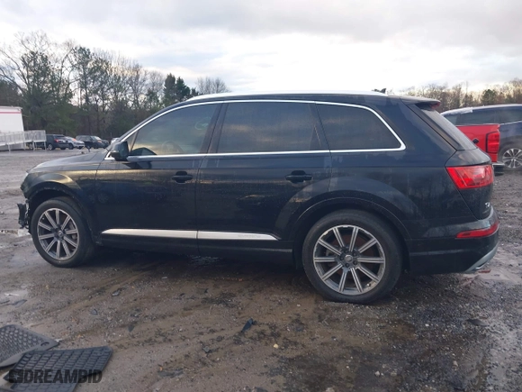 2017 Audi Q7 Premium Plus with VIN WA1LAAF78HD004770, listed as a IAAI auction lot 41251276 with 127,854 mi miles. Bid and sale history available at carsss.com. Image 15.