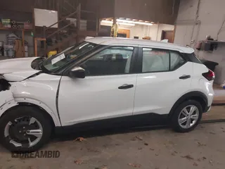 2022 Nissan Kicks S with VIN 3N1CP5BV8NL505330, listed as a IAAI auction lot 41907514 with 30,604 mi miles. Bid and sale history available at carsss.com. Image 14.