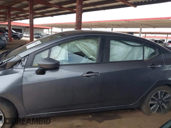 2021 Nissan Versa SV z VIN 3N1CN8EV4ML862408, wystawiony jako IAAI lot #42233052 z przebiegiem 80 435 mil mil oraz . Historia ofert i sprzedaży dostępna na DreamBid. Obrazek 15.