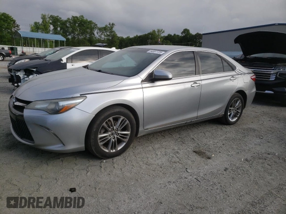 2017 Toyota Camry XLE with VIN 4T1BF1FK5HU673212, listed as a Copart auction lot 54697725 with 232,555 mi miles and Salvage title. Bid and sale history available at DreamBid. Image 1.