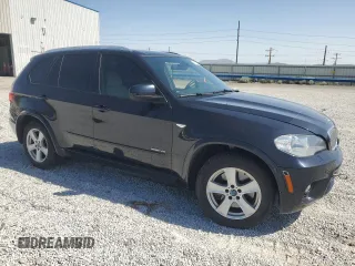 2013 BMW X5 xDrive50i with VIN 5UXZV8C5XD0C16993, listed as a Copart auction lot 60169825 with 90,382 mi miles and Salvage title. Bid and sale history available at DreamBid. Image 4.