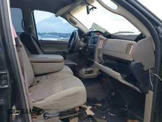 2004 Dodge Ram 2500 SLT with VIN 3D7KU28D04G103040, listed as a IAAI auction lot 42048102 with 253,181 mi miles. Bid and sale history available at carsss.com. Image 5.