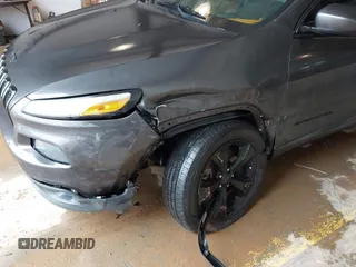 2016 Jeep Cherokee Latitude с VIN 1C4PJMCB8GW115386, выставлен на аукционе IAAI как лот 42351776 с пробегом 99 136 миль миль и . История ставок и продаж доступна на DreamBid. Изображение 6.