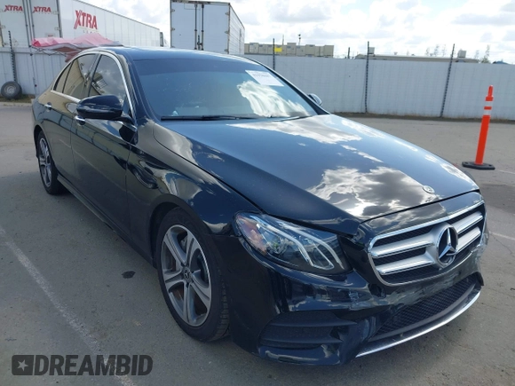 2020 Mercedes-Benz E-Class E 350 with VIN W1KZF8DB5LA810132, listed as a IAAI auction lot 41938087 with 66,645 mi miles. Bid and sale history available at carsss.com. Image 1.