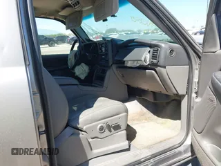 2003 GMC Yukon SLT z VIN 1GKEC13T73R169865, wystawiony jako IAAI lot #42238716 z przebiegiem Nie podano mil oraz . Historia ofert i sprzedaży dostępna na DreamBid. Obrazek 5.