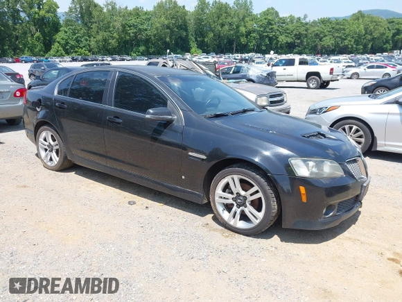 2008 Pontiac G8 z VIN 6G2ER57708L129191, wystawiony jako IAAI lot #42468013 z przebiegiem 133 134 mil mil oraz . Historia ofert i sprzedaży dostępna na DreamBid. Obrazek 1.
