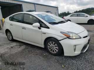 2012 Toyota Prius with VIN JTDKN3DPXC3028958, listed as a Copart auction lot 63860425 with 223,768 mi miles and Clean title. Bid and sale history available at DreamBid. Image 4.