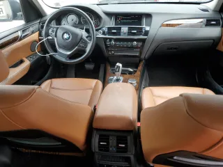 2016 BMW X3 xDrive28i z VIN 5UXWX9C50G0D65775, wystawiony jako Copart lot #58300235 z przebiegiem 186 025 mil mil oraz Tytuł czysty. Historia ofert i sprzedaży dostępna na DreamBid. Obrazek 8.
