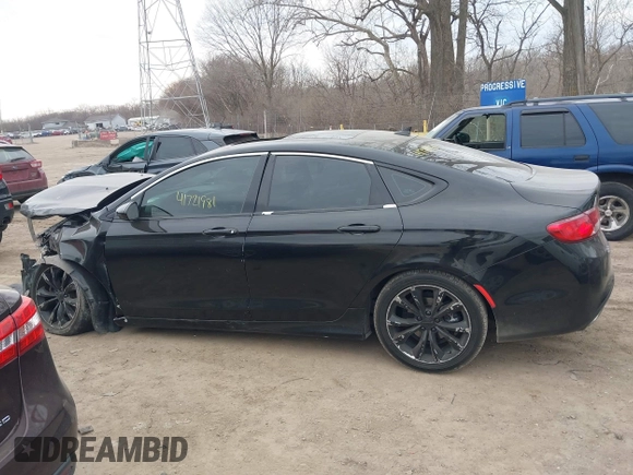 2015 Chrysler 200 S with VIN 1C3CCCBB7FN729956, listed as a IAAI auction lot 41721981 with 149,521 mi miles. Bid and sale history available at carsss.com. Image 14.
