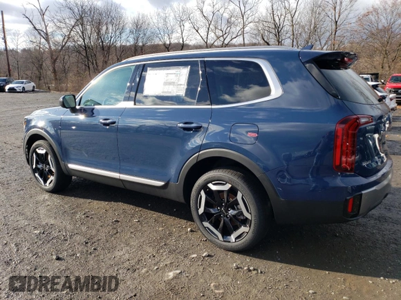 2025 Kia Telluride S with VIN 5XYP64GC4SG571265, listed as a Copart auction lot 83986074 with 9 mi miles and Salvage Title. Bid and sale history available at DreamBid. Image 2.