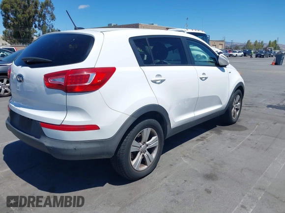 2012 Kia Sportage LX z VIN KNDPBCA21C7297706, wystawiony jako IAAI lot #42804922 z przebiegiem 187 840 mil mil oraz . Historia ofert i sprzedaży dostępna na DreamBid. Obrazek 4.