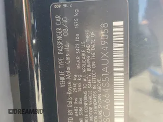 2010 Rolls-Royce Ghost z VIN SCA664S51AUX49058, wystawiony jako Copart lot #50769465 z przebiegiem 91 536 mil mil oraz Szkody całkowita. Historia ofert i sprzedaży dostępna na DreamBid. Obrazek 14.