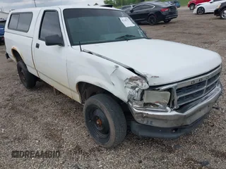 1996 Dodge Dakota z VIN 1B7FL26P7TS578266, wystawiony jako IAAI lot #42144732 z przebiegiem 221 922 mil mil oraz . Historia ofert i sprzedaży dostępna na DreamBid. Obrazek 6.
