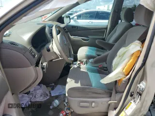 2006 Toyota Sienna CE с VIN 5TDZA23C26S501998, выставлен на аукционе Copart как лот 60785125 с пробегом 203 309 миль миль и Списание • Salvage title. История ставок и продаж доступна на DreamBid. Изображение 7.