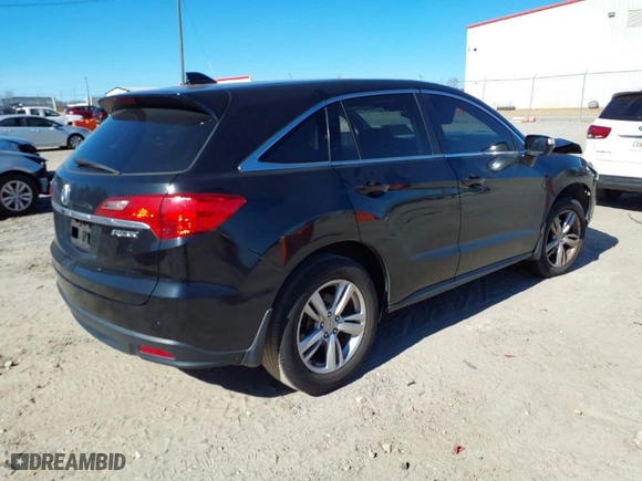 2013 Acura RDX Tech Pkg with VIN 5J8TB3H57DL015755, listed as a IAAI auction lot 41644550 with 222,138 mi miles. Bid and sale history available at carsss.com. Image 4.