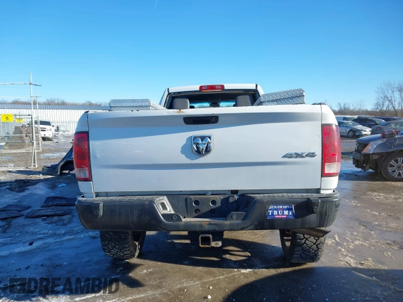 2014 Ram 2500 Tradesman with VIN 3C6TR5HT4EG243352, listed as a IAAI auction lot 41405714 with 232,346 mi miles. Bid and sale history available at carsss.com. Image 17.