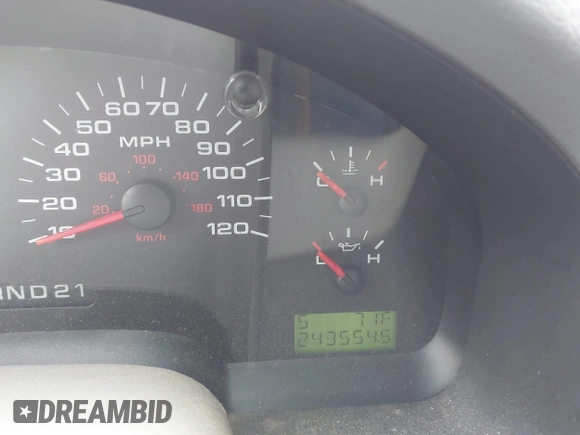 2004 Ford F-150 XL z VIN 1FTPX125X4NA15610, wystawiony jako IAAI lot #42316587 z przebiegiem 243 554 mil mil oraz . Historia ofert i sprzedaży dostępna na DreamBid. Obrazek 7.