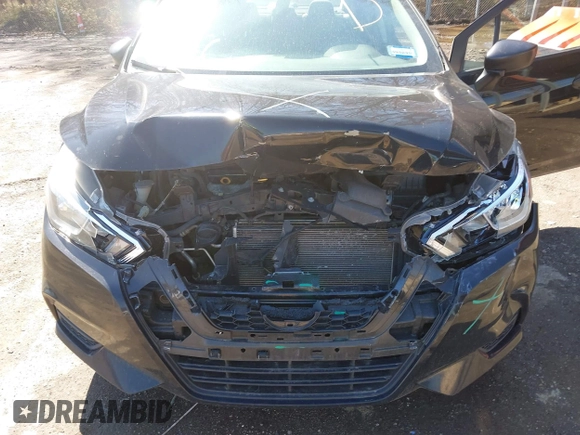 2020 Nissan Versa S z VIN 3N1CN8DV1LL861622, wystawiony jako IAAI lot #41836046 z przebiegiem 114 498 mil mil oraz . Historia ofert i sprzedaży dostępna na DreamBid. Obrazek 6.