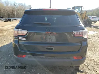 2018 Jeep Compass Altitude with VIN 3C4NJDBBXJT325669, listed as a Copart auction lot 87762825 with 70,738 mi miles and Salvage Title. Bid and sale history available at carsss.com. Image 6.