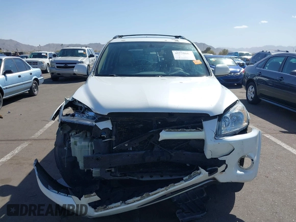 2010 Toyota RAV4 Limited z VIN 2T3YK4DV4AW008027, wystawiony jako IAAI lot #41738663 z przebiegiem 222 173 mil mil oraz . Historia ofert i sprzedaży dostępna na DreamBid. Obrazek 12.