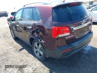 2012 Kia Sorento EX with VIN 5XYKUDA22CG293371, listed as a IAAI auction lot 41869105 with 69,842 mi miles. Bid and sale history available at carsss.com. Image 3.