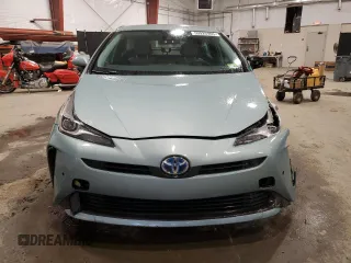 2021 Toyota Prius L Eco with VIN JTDKAMFU6M3130375, listed as a Copart auction lot 50926905 with 112,124 mi miles and Salvage Title. Bid and sale history available at carsss.com. Image 5.