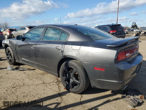 2014 Dodge Charger RT with VIN 2C3CDXDTXEH281276, listed as a Copart auction lot 82326874 with 103,379 mi miles and Salvage Title. Bid and sale history available at carsss.com. Image 2.