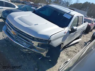 2019 Chevrolet Silverado 1500 LTZ with VIN 1GCUYGEL3KZ123666, listed as a IAAI auction lot 41145149 with 70,043 mi miles. Bid and sale history available at carsss.com. Image 17.