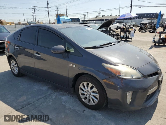 2014 Toyota Prius z VIN JTDKN3DP5E3061823, wystawiony jako Copart lot #51536045 z przebiegiem 231 036 mil mil oraz Szkoda całkowita • Salvage title. Historia ofert i sprzedaży dostępna na DreamBid. Obrazek 4.