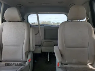 2015 Kia Sedona L with VIN KNDMA5C11F6048368, listed as a Copart auction lot 83772534 with 140,896 mi miles and Clean Title. Bid and sale history available at carsss.com. Image 10.
