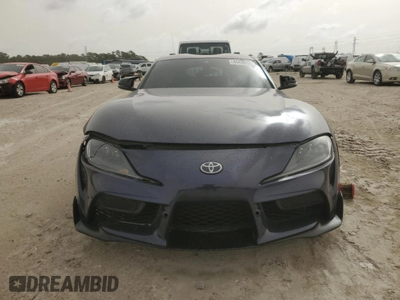 2022 Toyota Supra 3.0 z VIN WZ1DB0C03NW050968, wystawiony jako Copart lot #44450175 z przebiegiem 22 420 mil mil oraz Szkoda całkowita • Salvage title. Historia ofert i sprzedaży dostępna na DreamBid. Obrazek 5.