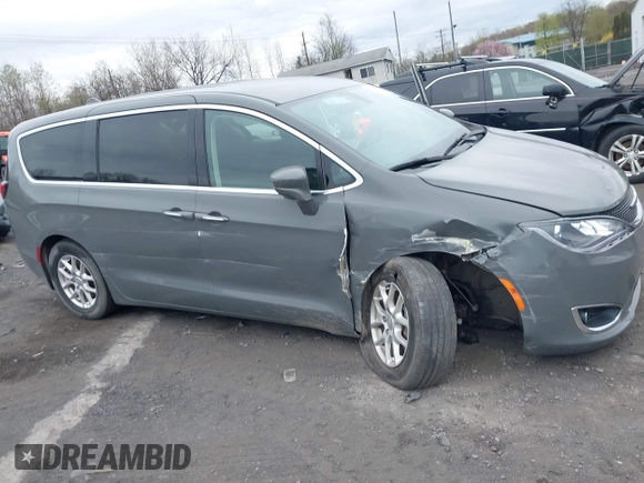 2020 Chrysler Pacifica Touring with VIN 2C4RC1FG3LR245765, listed as a IAAI auction lot 42069689 with 40,869 mi miles and . Bid and sale history available at DreamBid. Image 6.