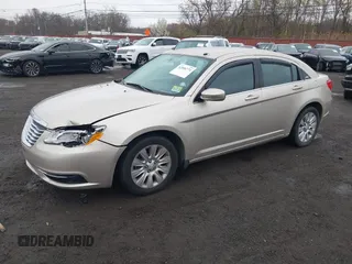 2014 Chrysler 200 LX with VIN 1C3CCBAB2EN213983, listed as a IAAI auction lot 42006774 with 80,615 mi miles and . Bid and sale history available at carsss.com. Image 18.