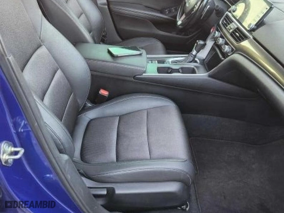 2020 Honda Accord Sedan Sport with VIN 1HGCV1F31LA082553, listed as a Copart auction lot 52818075 with 16,044 mi miles and Clean Title. Bid and sale history available at carsss.com. Image 5.