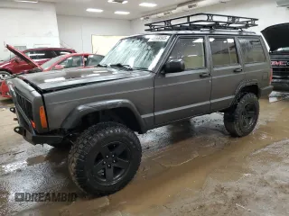 2000 Jeep Cherokee Police with VIN 1J4FF48S5YL105417, listed as a Copart auction lot 48568565 with 135,898 mi miles and Clean Title. Bid and sale history available at carsss.com. Image 1.