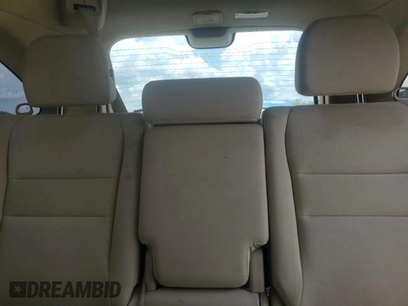 2010 Honda CR-V LX with VIN 5J6RE3H34AL031139, listed as a Copart auction lot 61414005 with 116,637 mi miles and Salvage title. Bid and sale history available at DreamBid. Image 10.