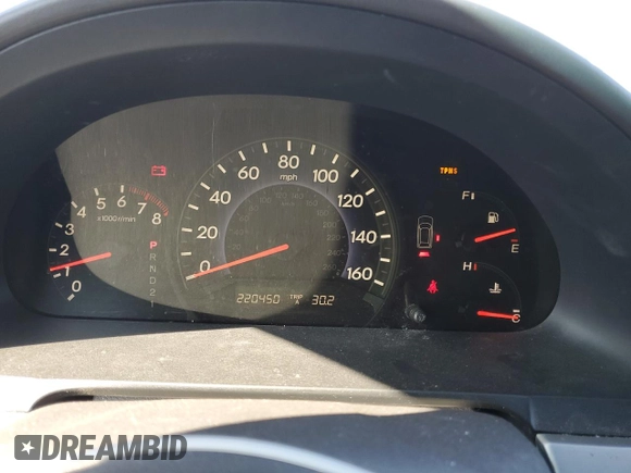 2010 Honda Odyssey EX-L with VIN 5FNRL3H62AB031763, listed as a Copart auction lot 52800055 with 220,450 mi miles and Salvage Title. Bid and sale history available at DreamBid. Image 9.