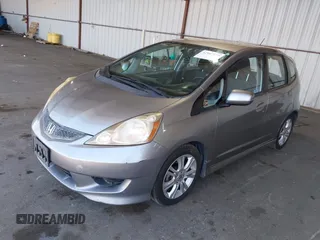 2010 Honda Fit Sport with VIN JHMGE8H4XAC021913, listed as a IAAI auction lot 42607154 with 193,529 mi miles and . Bid and sale history available at DreamBid. Image 2.