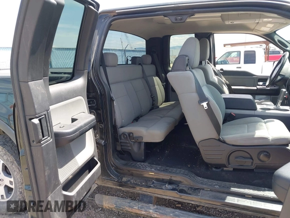 2004 Ford F-150 XLT with VIN 1FTPX14514NA15377, listed as a IAAI auction lot 42234095 with 129,075 mi miles and . Bid and sale history available at DreamBid. Image 8.