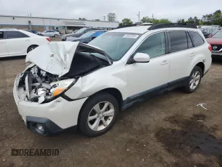 2014 Subaru Outback Premium z VIN 4S4BRBCCXE3207366, wystawiony jako Copart lot #63833505 z przebiegiem 119 341 mil mil oraz Szkoda całkowita • Salvage title. Historia ofert i sprzedaży dostępna na DreamBid. Obrazek 1.