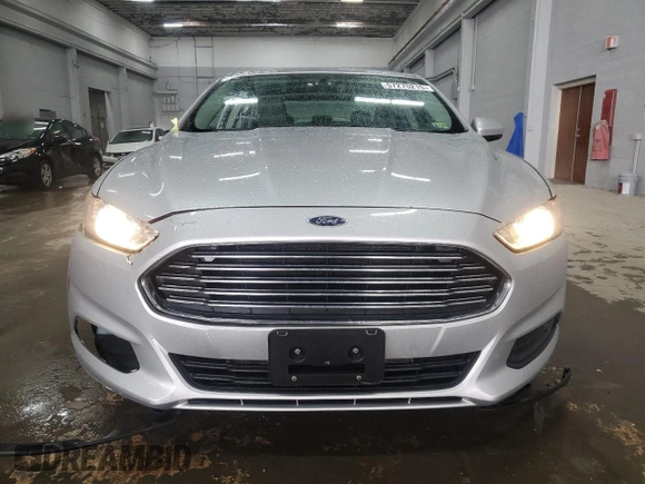 2016 Ford Fusion S z VIN 1FA6P0G75G5116516, wystawiony jako Copart lot #57275215 z przebiegiem 179 353 mil mil oraz Szkoda całkowita • Salvage title. Historia ofert i sprzedaży dostępna na DreamBid. Obrazek 5.