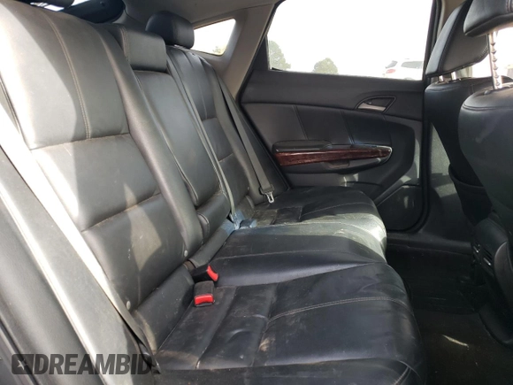 2010 Honda Crosstour EX-L z VIN 5J6TF1H52AL004515, wystawiony jako Copart lot #49208645 z przebiegiem 215 512 mil mil oraz Tytuł czysty. Historia ofert i sprzedaży dostępna na DreamBid. Obrazek 10.