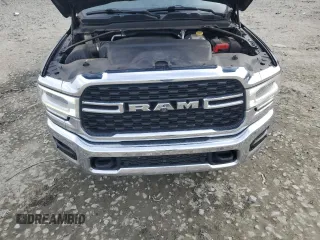 2022 Ram 2500 Big Horn with VIN 3C6UR5JJ6NG115434, listed as a Copart auction lot 53584955 with 104,761 mi miles and Salvage Title. Bid and sale history available at carsss.com. Image 11.